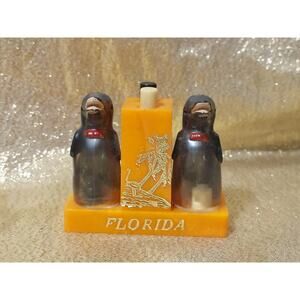 Vintage Salt & Pepper Shaker Dolphins Florida Souvenir Kitschy Plastic Decor